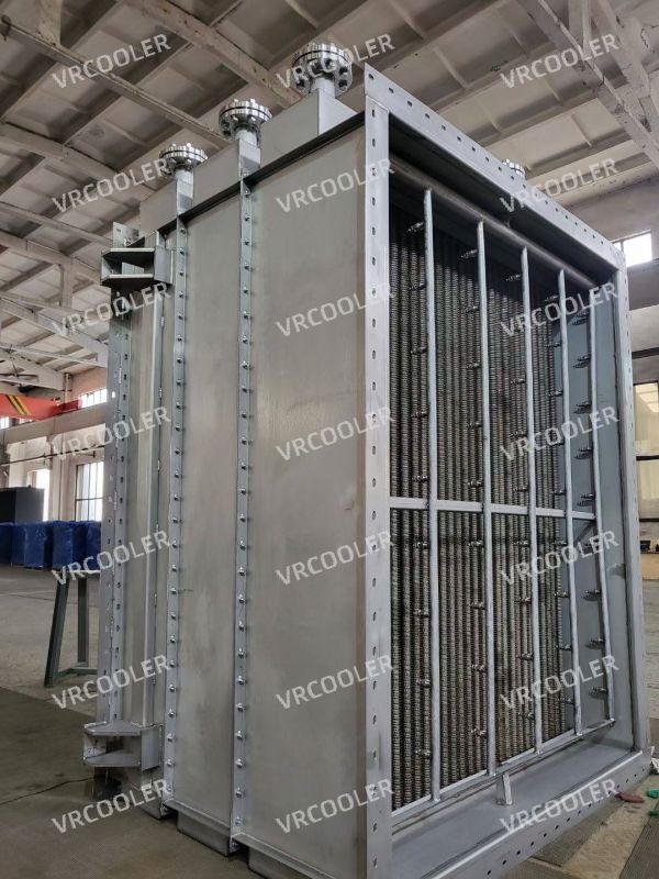 Finned Tube Heat Exchanger with Spraying Systems